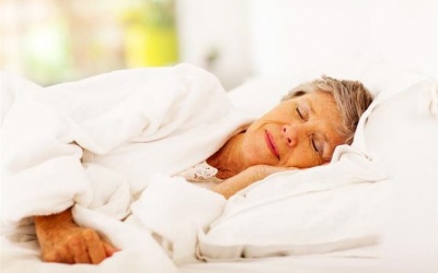 Ngủ muộn có thể là dấu hiệu cảnh báo sớm bệnh mất trí nhớ