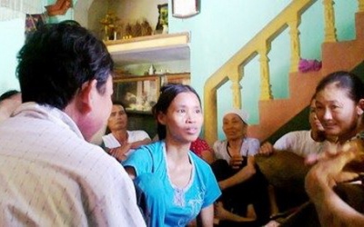 “Thánh cô” chữa bách bệnh bằng nước lã: Phải xử lý nghiêm