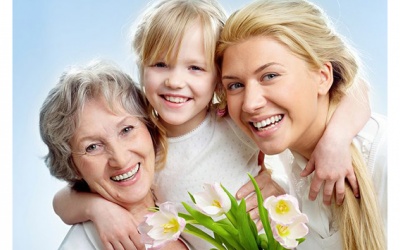 Chị em muốn trẻ và hạnh phúc hãy nhớ: Tuổi nào thực phẩm chức năng ấy