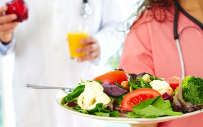 Mất mạng nhanh vì đã bệnh tim lại còn lười ăn hạt và rau củ quả