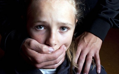 Hàng loạt vụ ấu dâm đau lòng qua lời kể của bác sĩ