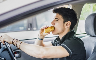 Đau bụng, buồn nôn do viêm dạ dày: Bệnh từ miệng