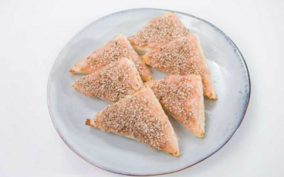 Làm bánh mì nướng tôm cho bữa sáng nhanh gọn