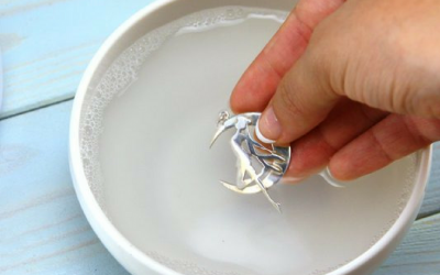Làm sáng bóng đồ bạc như mới bằng cách đơn giản