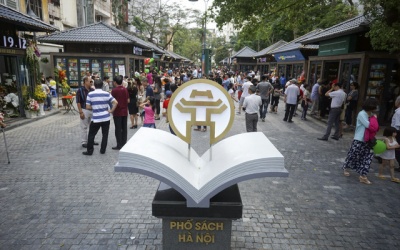 Độc đáo phố sách Hà Nội ngày khai trương