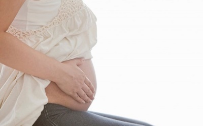 Bà bầu bị hở eo tử cung nguy hiểm thế nào?