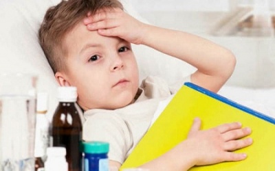 Sai lầm của bố mẹ khi sử dụng thuốc hạ sốt chứa Paracetamol cho con