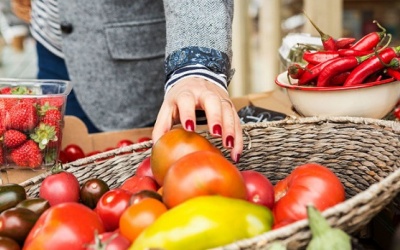 5 biện pháp tự nhiên giúp giảm triệu chứng sưng đau do gout