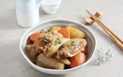 Cách làm cánh gà om củ cải ngọt mềm