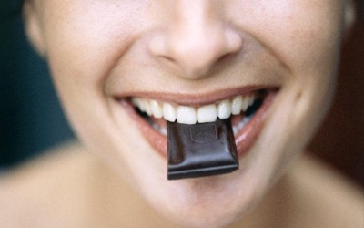 Video: Chocolate đen tốt cho cơ thể như thế nào?