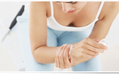 Video: Đối phó với các cơn đau khớp bằng những cách tự nhiên!