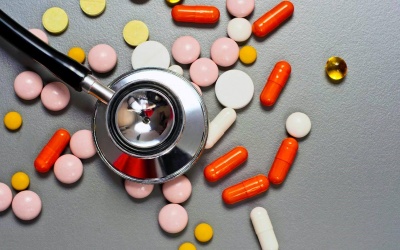 Các loại thuốc có thể làm gia tăng cholesterol trong máu