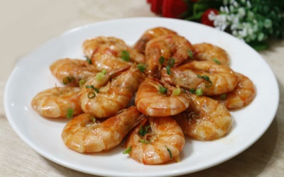 Tôm rim nước cốt dừa đổi vị cho bữa cơm tối