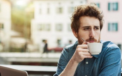 Sử dụng caffeine có làm tăng nguy cơ rối loạn cương dương? 