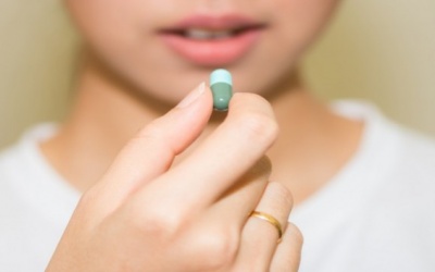 Có nên liên tục uống thuốc giảm đau khi bị đau đầu?