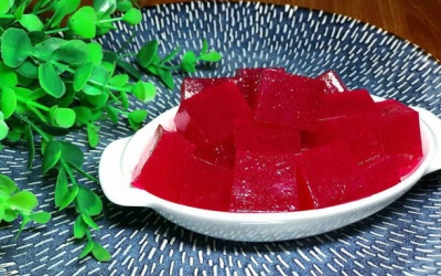 Cùng bé yêu làm thạch thanh long mát lịm