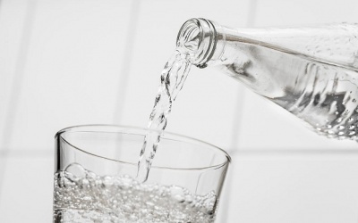 Các loại nước khoáng có gas không tốt như bạn tưởng!