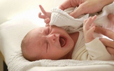 7 dấu hiệu của trẻ cho thấy bạn cần đưa con đi khám ngay