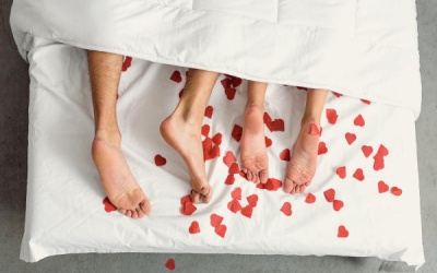 Quan hệ trong ngày đèn đỏ: Chuyện tế nhị chẳng ai dám ngỏ