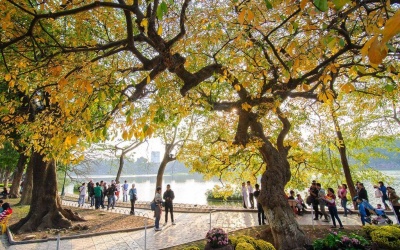 Bắc Bộ nắng nóng trở lại, mưa giảm dần ở miền Trung