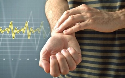 4 cách để ngừng cơn rung nhĩ, nhịp tim nhanh tại nhà