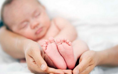 Cách xoa bụng trị táo bón, giảm đau bụng cho bé yêu