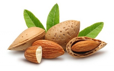 Ăn quả hạnh giúp cải thiện cholesterol tốt (HDL)