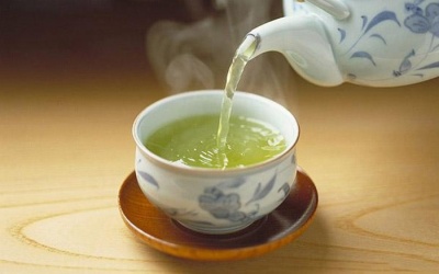 Trà xanh giúp bạn giảm cân như thế nào?