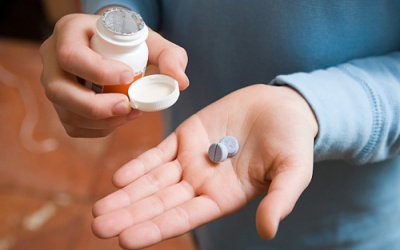 Bao giờ được ngừng uống thuốc dự phòng đột quỵ?