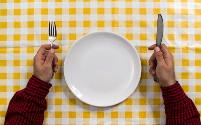 Điều gì xảy ra với cơ thể khi bạn thường xuyên bỏ bữa?