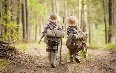 Hoạt động bổ ích cuối tuần: Hãy rủ trẻ đi bộ ngao du