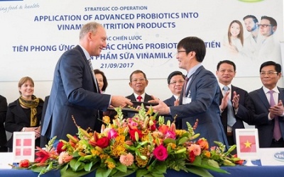 Vinamilk bắt tay hợp tác với 'ông trùm' men vi sinh của Đan Mạch