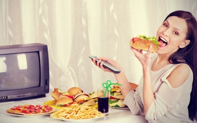Khắc phục ăn quá nhiều không phải cứ ăn ít đi là xong