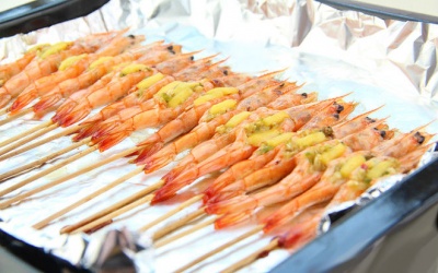 Cuối tuần làm tôm nướng phô mai thơm nức mũi