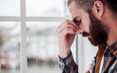 Cách giảm nhức đầu nhanh chóng không cần uống thuốc