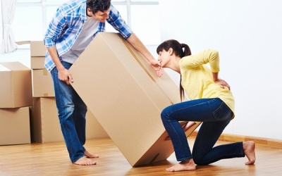 Làm thế nào để cải thiện thắt lưng đau sau khi nhấc vật nặng?