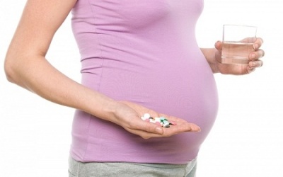 Bà bầu dùng paracetamol có thể tăng gấp đôi nguy cơ trẻ bị ADHD
