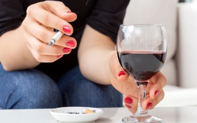 Các phương pháp tự nhiên giúp từ bỏ rượu, thuốc lá