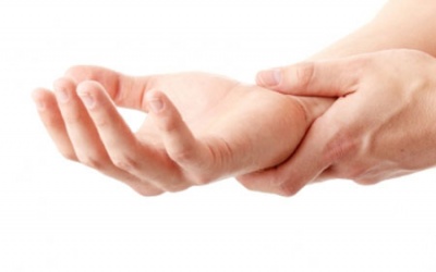 Tê bàn tay có phải do bệnh thần kinh ngoại vi?