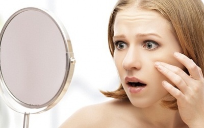 Lý do nào khiến dân văn phòng dễ lão hóa sớm, già nhanh?