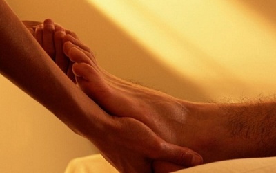 Người bệnh đái tháo đường bị loét chân: Tại sao nên điều trị sớm?