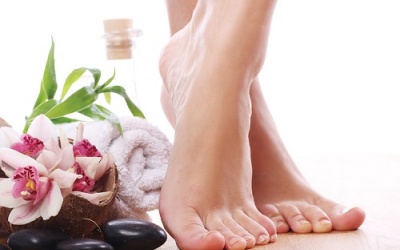 Mùa Đông chăm sóc da chân thế nào để không bị khô nẻ?