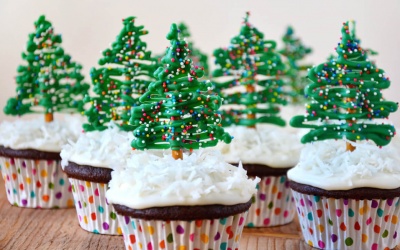 Cách làm bánh muffin hình cây thông cho ngày Giáng sinh