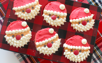 Bánh cupcakes, hình ông già tuyết thơm ngon cho ngày Noel
