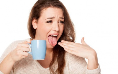 Bị bỏng lưỡi, bỏng miệng: Làm sao giảm đau rát nhanh chóng?