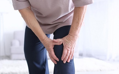 5 cách giảm đau khớp trong ngày Đông lạnh