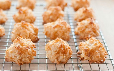 Công thức làm bánh macaroons dừa thơm ngon