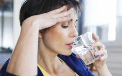 6 dấu hiệu điển hình chứng tỏ mãn kinh đã 'gõ cửa' 