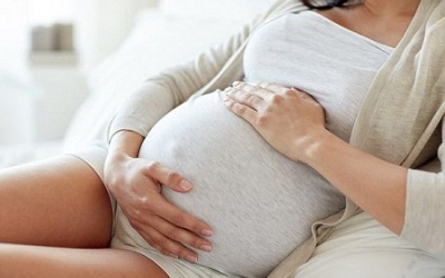 Phụ nữ mang thai ở độ tuổi nào có nguy cơ sinh non cao nhất?