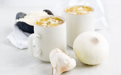 Làm soup hành tây thải độc cơ thể sau Tết
